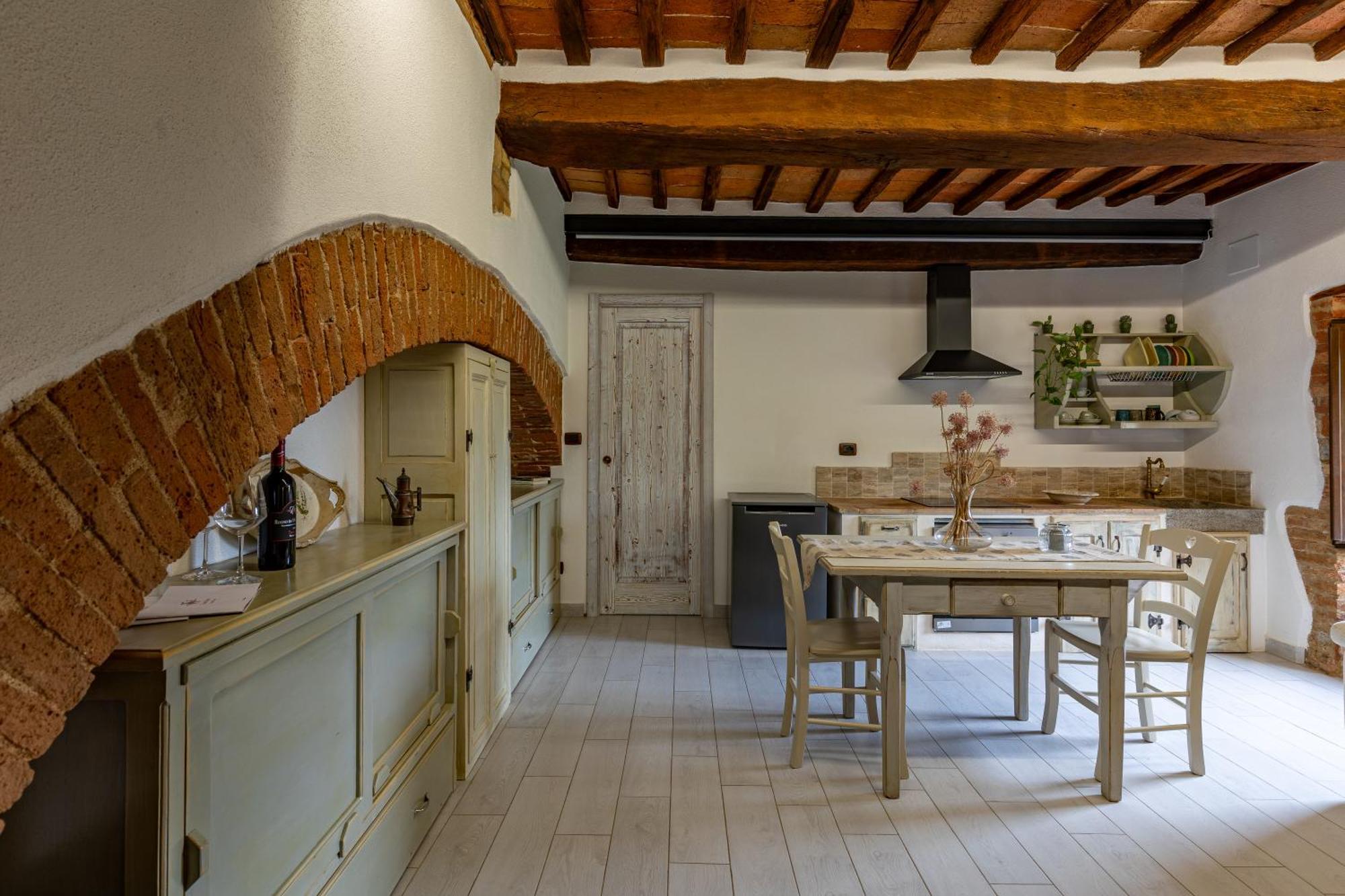 Pociano 1863 - Country House With Stunning View Of Siena Lupompesi Exterior photo